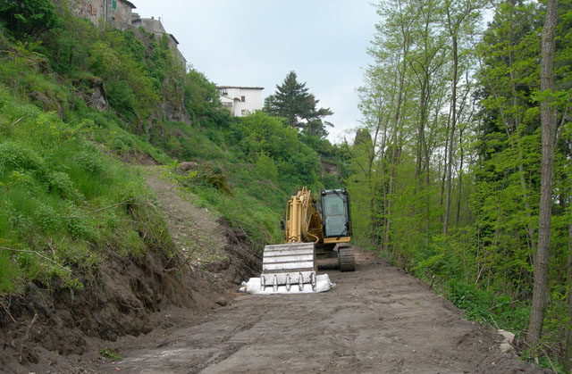 Realizzazione pista di accesso al cantiere