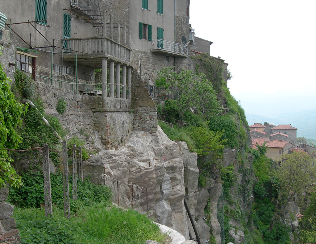 Vista della parte sommitale dopo l'intervento