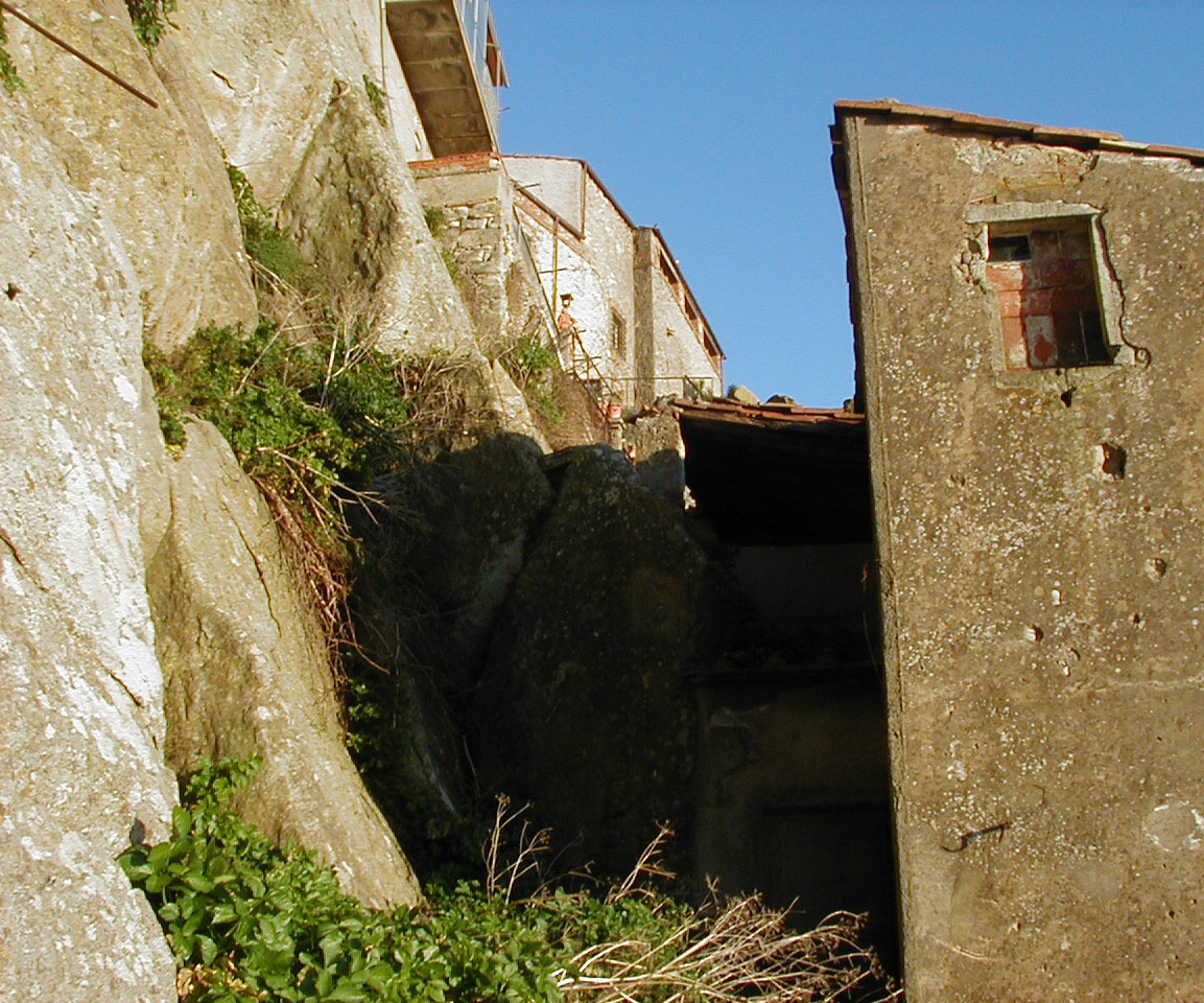 Vista dell'area tra i fabbricati